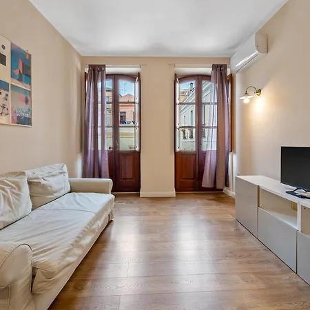 Balconcino37